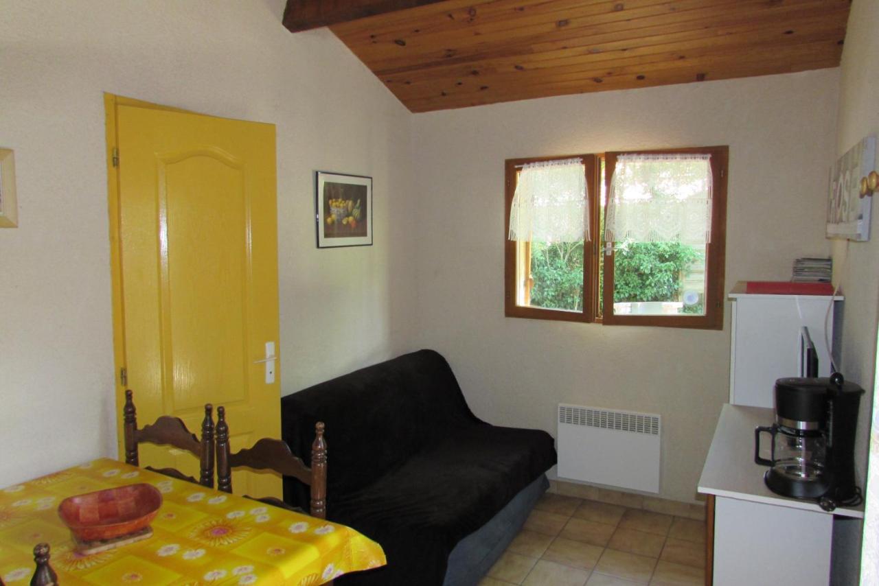 Les Chalets Du Verger Des Ascarines Corneilla-de-Conflent ภายนอก รูปภาพ