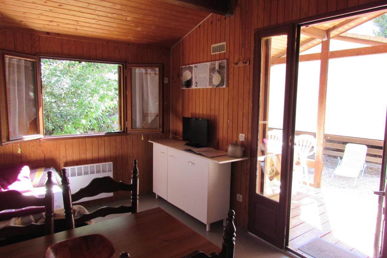 Les Chalets Du Verger Des Ascarines Corneilla-de-Conflent ภายนอก รูปภาพ